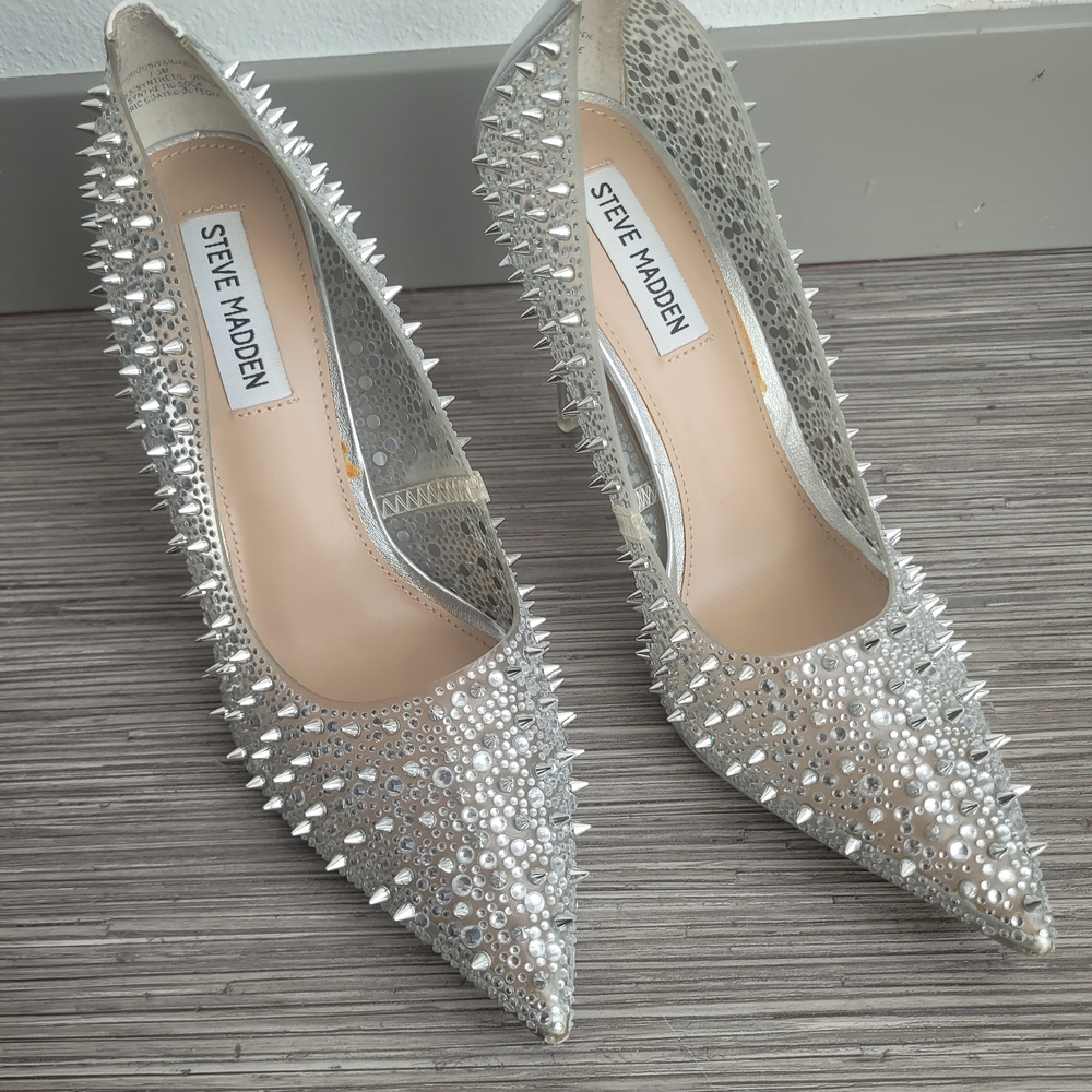 NWT Steve Madden Clear Rhinestone Studded Pointed-Toe Pumps - Picture 8 of 9
